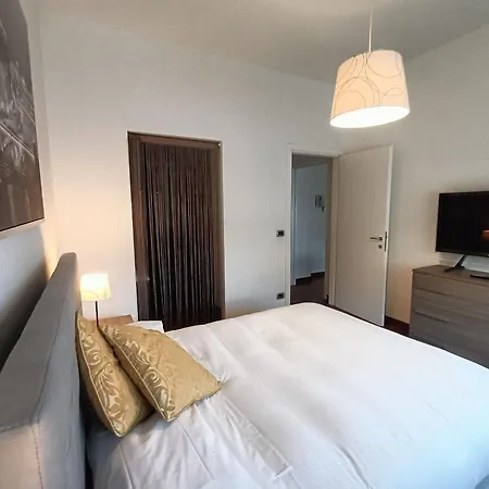 Style Homes Apartment *